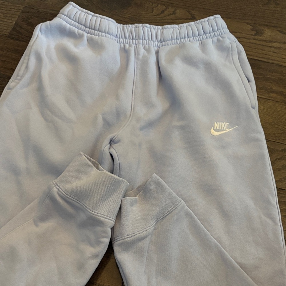 Nike Mens light purple Sweatpants